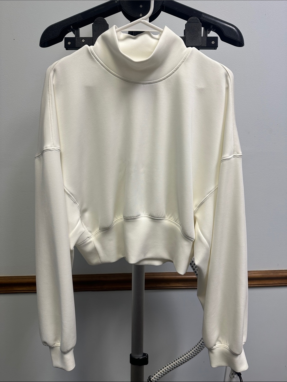 Women's Cream Turtleneck Crop Sweatshirt - Relaxed Fit